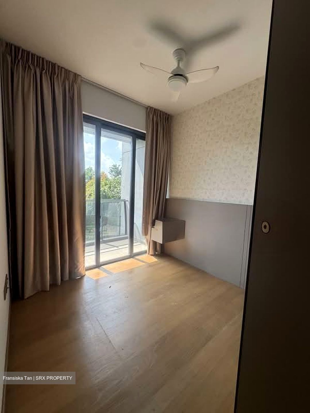 Haus On Handy (D9), Condominium #597919101